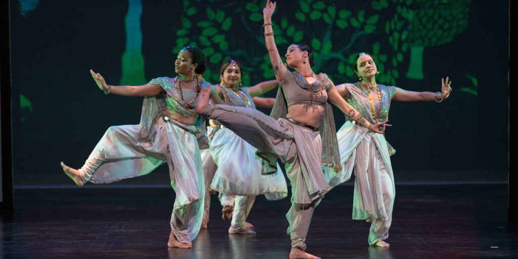 Mandala South Asian Performing Arts; Photo by Eugene Tsang